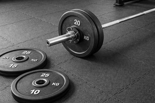 packing-mart-borde-piso-para-gimnasio-ensamblable-tipo-rompecabezas-04